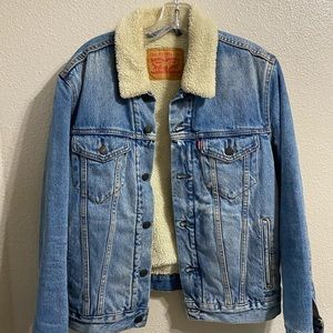 Levi Sherpa-lined Denim Jacket